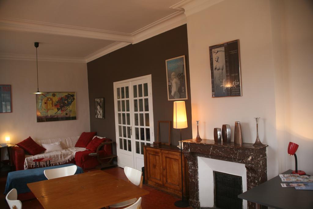 Les 7 Balcons, Comedie-Gare, Parking, Spacieux Lumineux Appt Haussmannien Montpellier Ruang foto